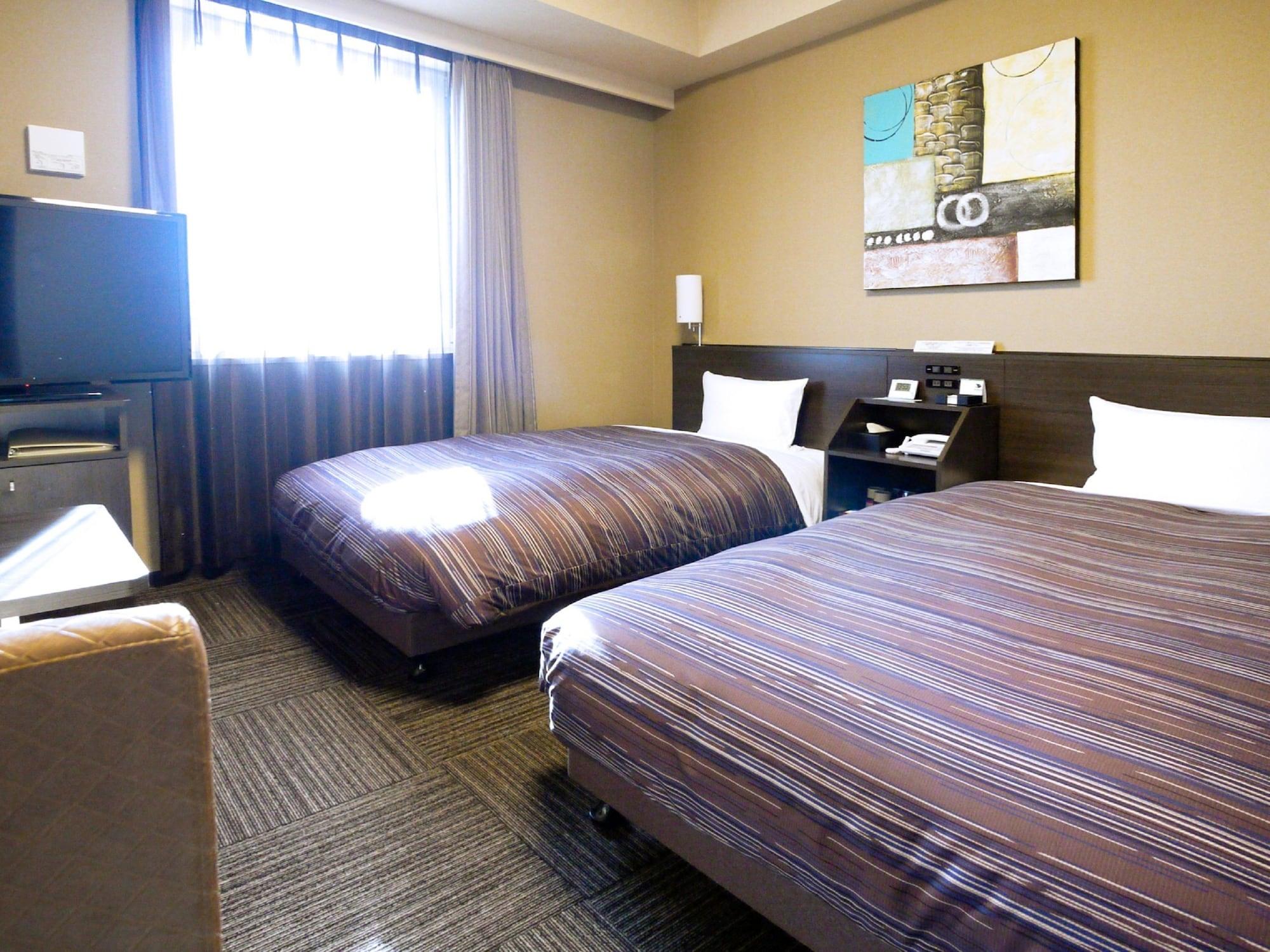Hotel Route-Inn Ebina Ekimae Kültér fotó